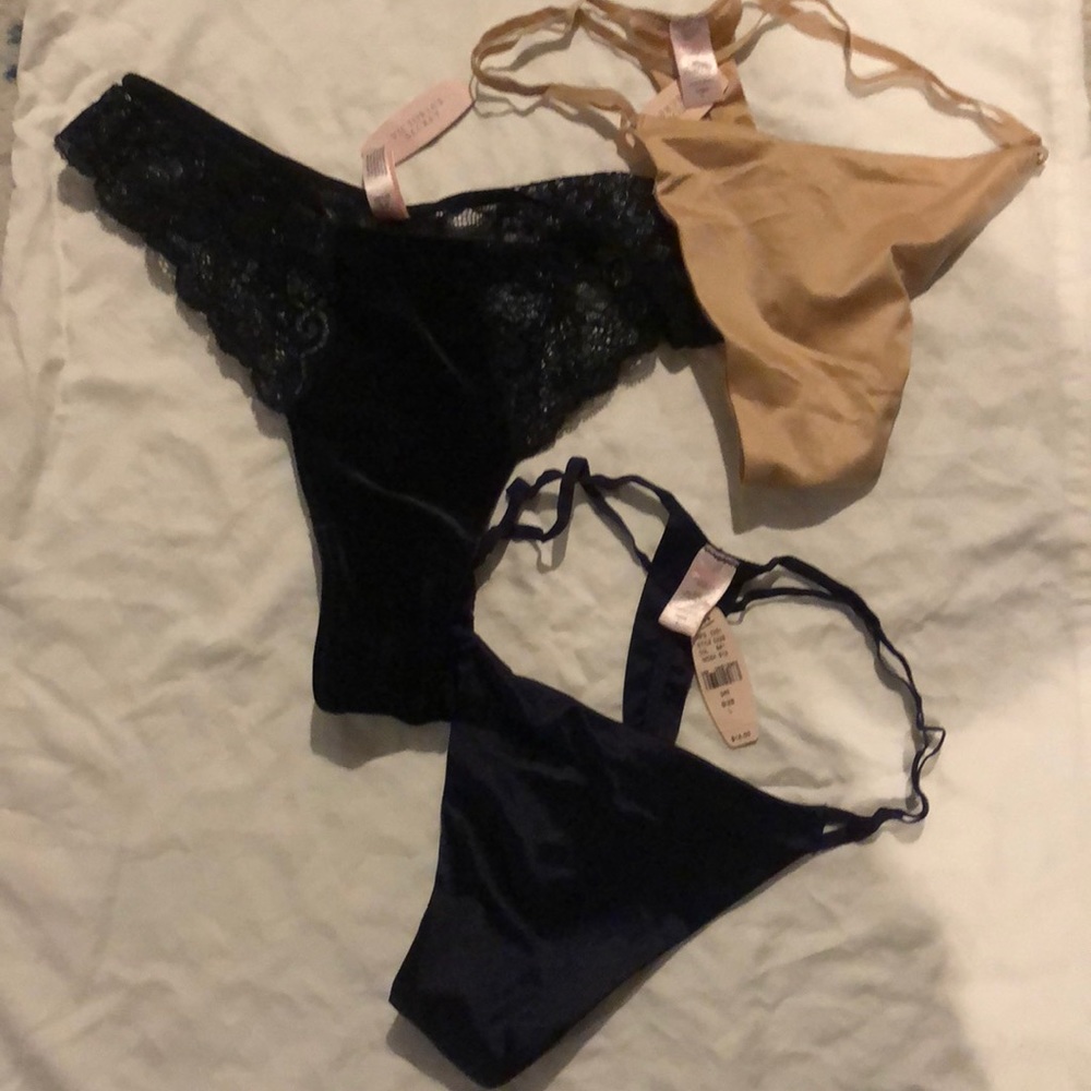 Three vintage VS thongs!